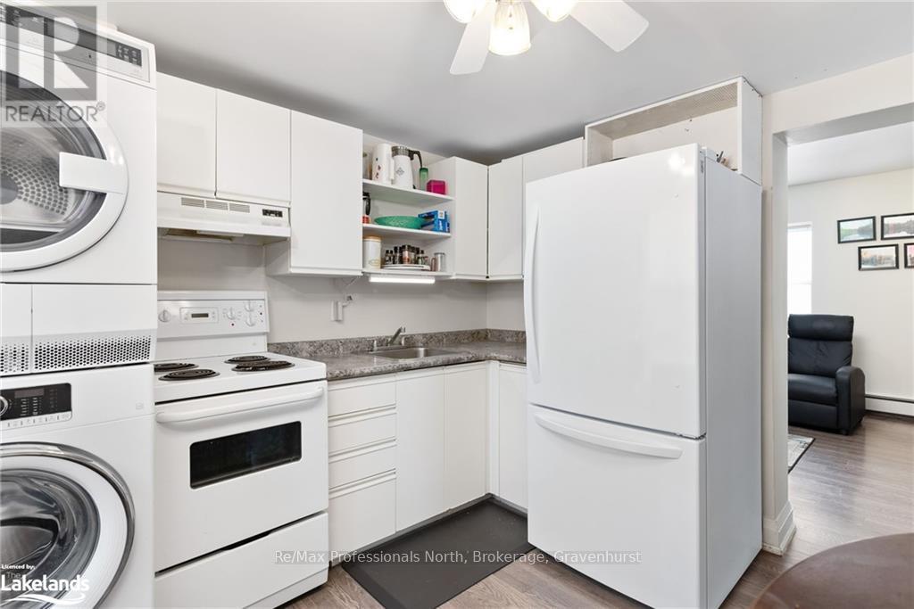 73 Coldwater Street E, Orillia, Ontario  L3V 1W6 - Photo 12 - S10436439