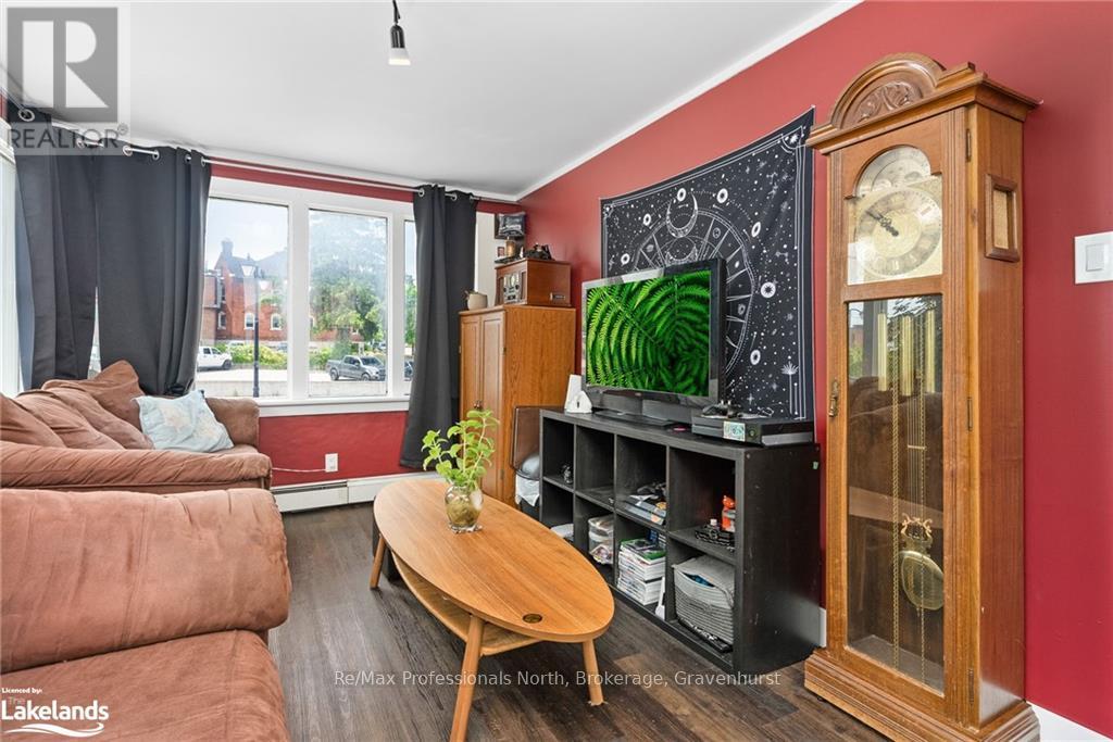 73 Coldwater Street E, Orillia, Ontario  L3V 1W6 - Photo 24 - S10436439