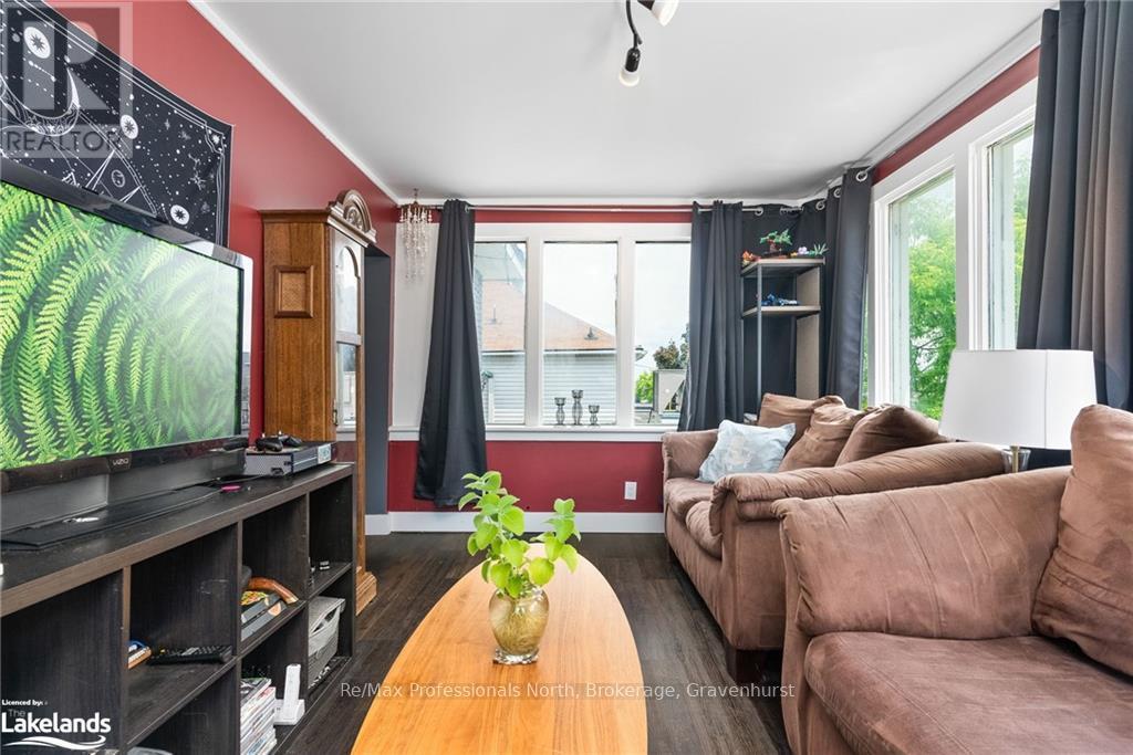 73 Coldwater Street E, Orillia, Ontario  L3V 1W6 - Photo 25 - S10436439