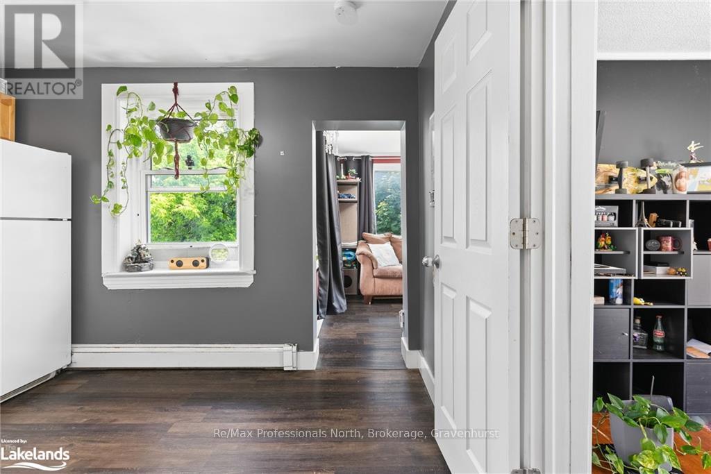 73 Coldwater Street E, Orillia, Ontario  L3V 1W6 - Photo 26 - S10436439