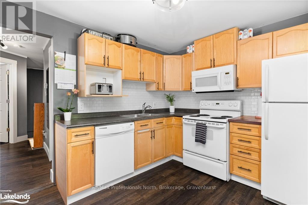 73 Coldwater Street E, Orillia, Ontario  L3V 1W6 - Photo 30 - S10436439