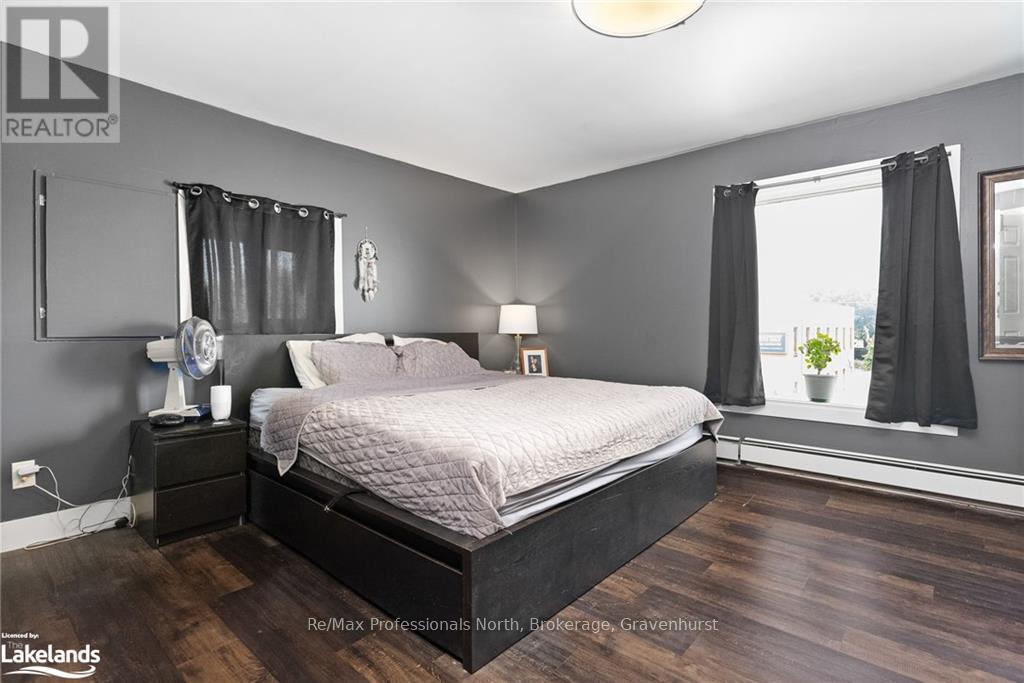 73 Coldwater Street E, Orillia, Ontario  L3V 1W6 - Photo 32 - S10436439