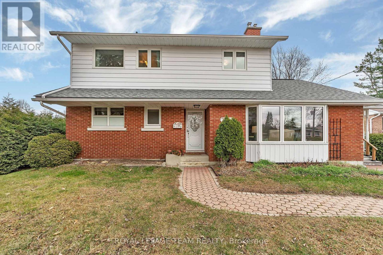 Property at 2099 BALHARRIE AVENUE image 1