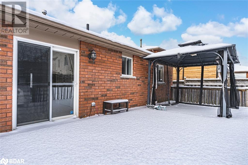 15 Seline Crescent, Barrie, Ontario  L4N 0Y6 - Photo 13 - 40684311