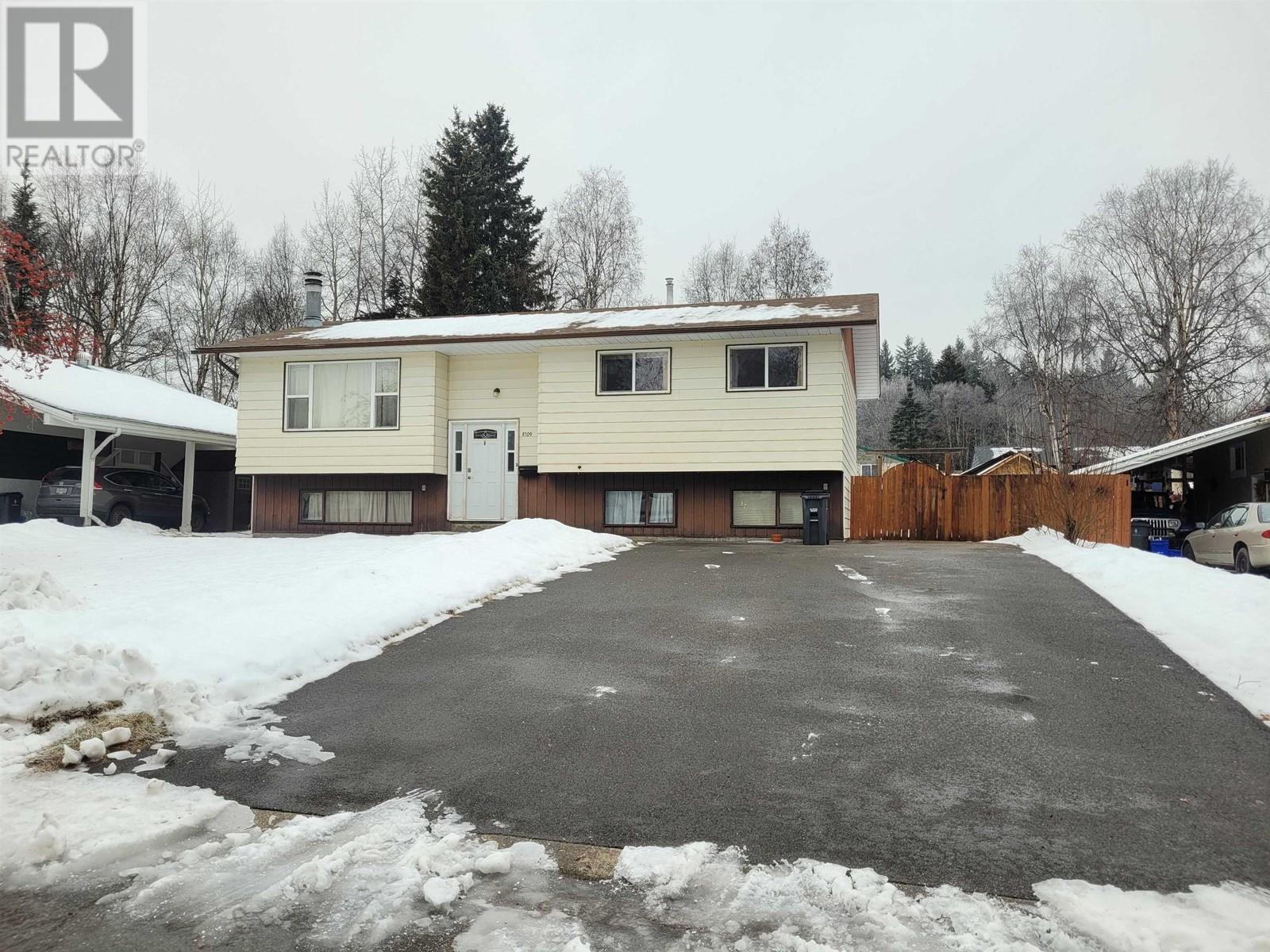 Property at 8109 PRINCETON CRESCENT image 2