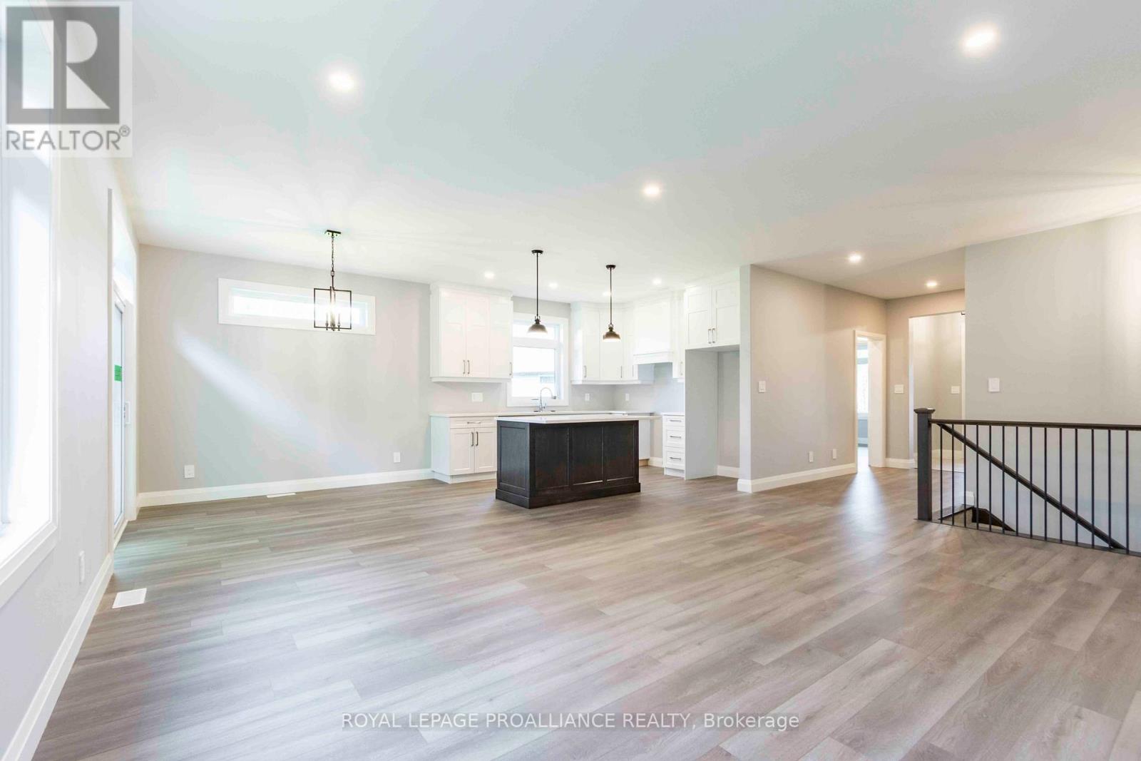 16 Mackenzie John Crescent, Brighton, Ontario  K0K 1H0 - Photo 7 - X11887979