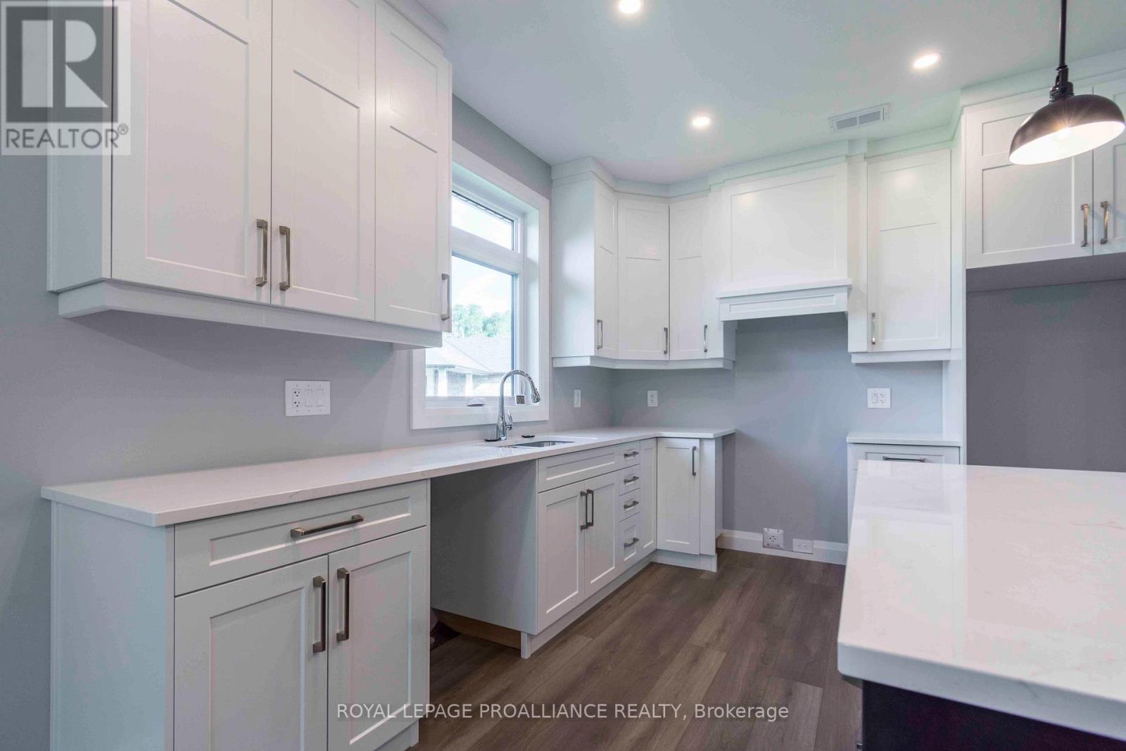 16 Mackenzie John Crescent, Brighton, Ontario  K0K 1H0 - Photo 9 - X11887979