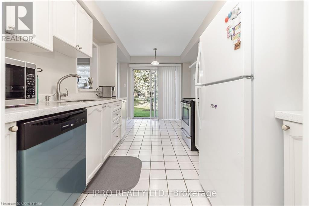 2555 Thomas Street Unit# 112, Mississauga, Ontario  L5M 5P6 - Photo 10 - 40684484