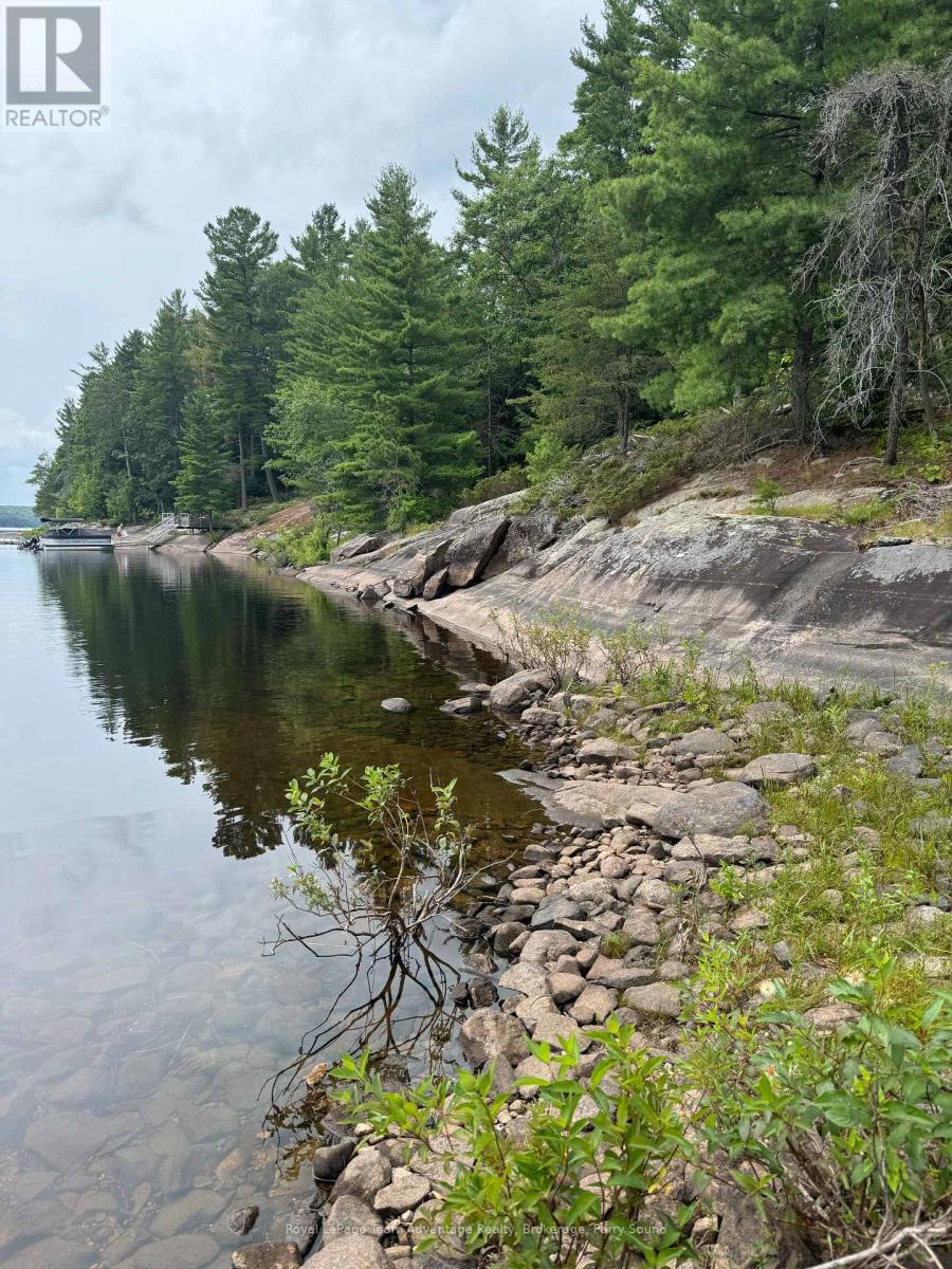 81 Amorak Trail, Whitestone, Ontario  P0A 1G0 - Photo 20 - X10438383