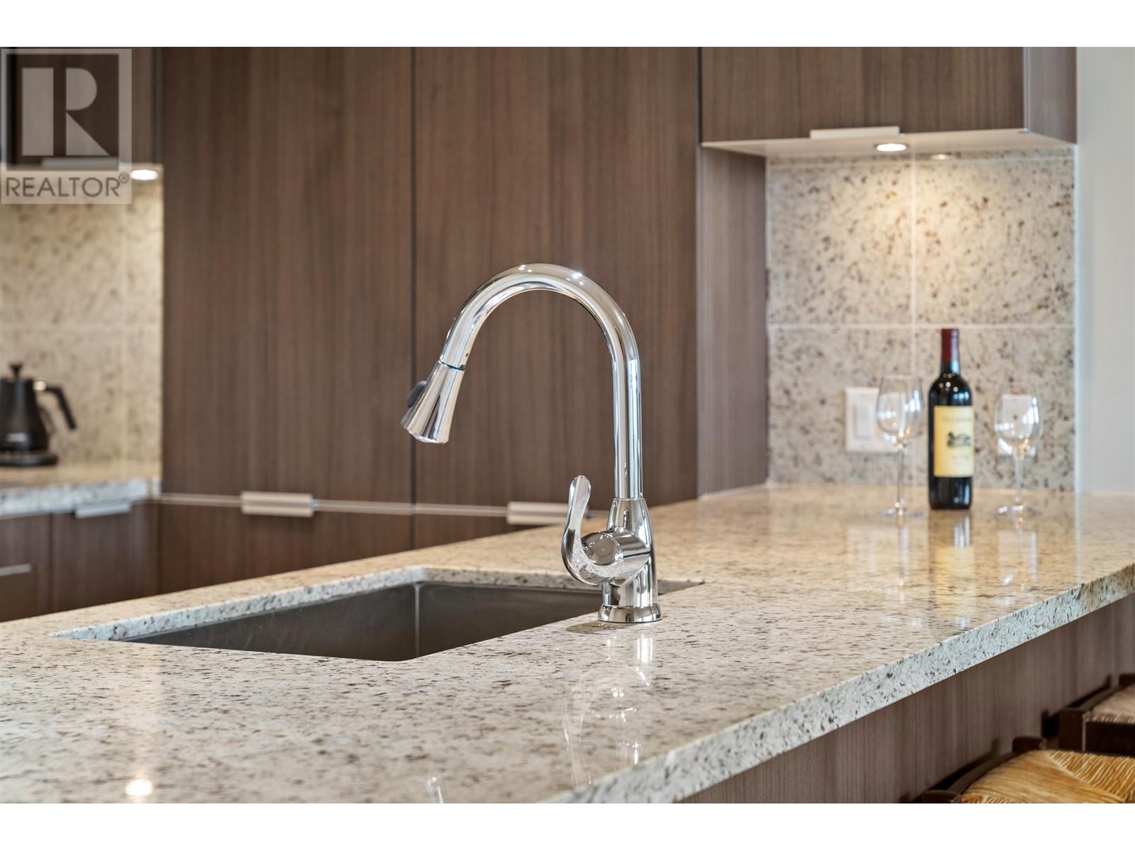 402 568 Waters Edge Crescent, West Vancouver, British Columbia  V7T 0A2 - Photo 13 - R2949711