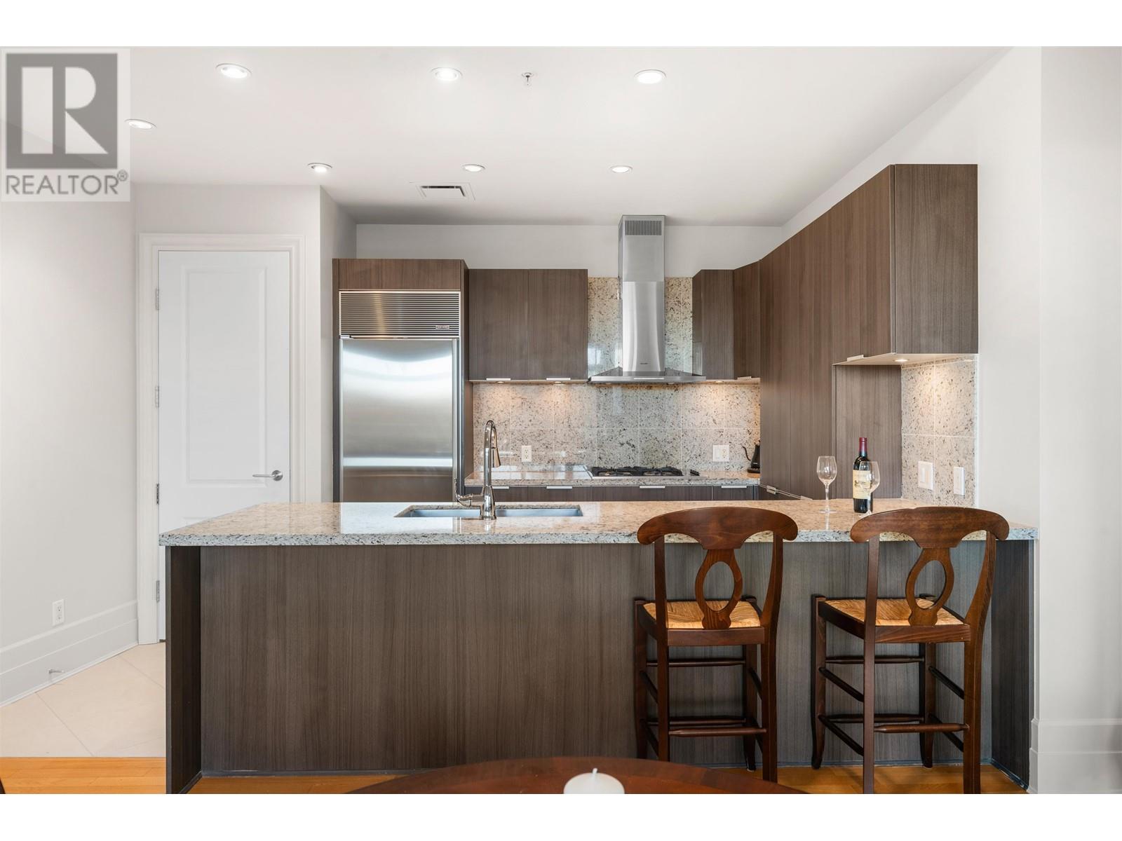402 568 Waters Edge Crescent, West Vancouver, British Columbia  V7T 0A2 - Photo 8 - R2949711