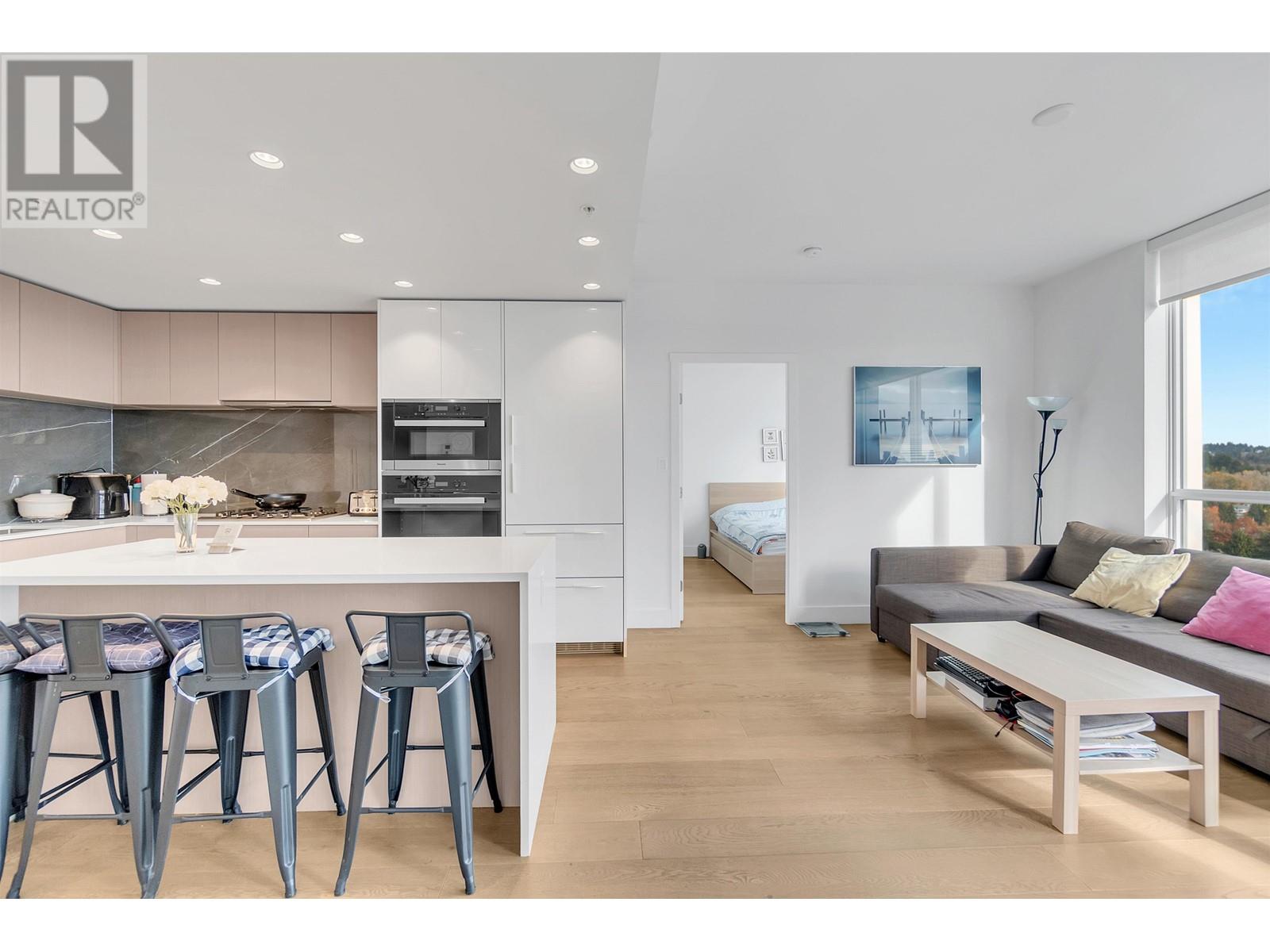 1702 1632 Lions Gate Lane, North Vancouver, British Columbia  V7P 0E2 - Photo 10 - R2949726