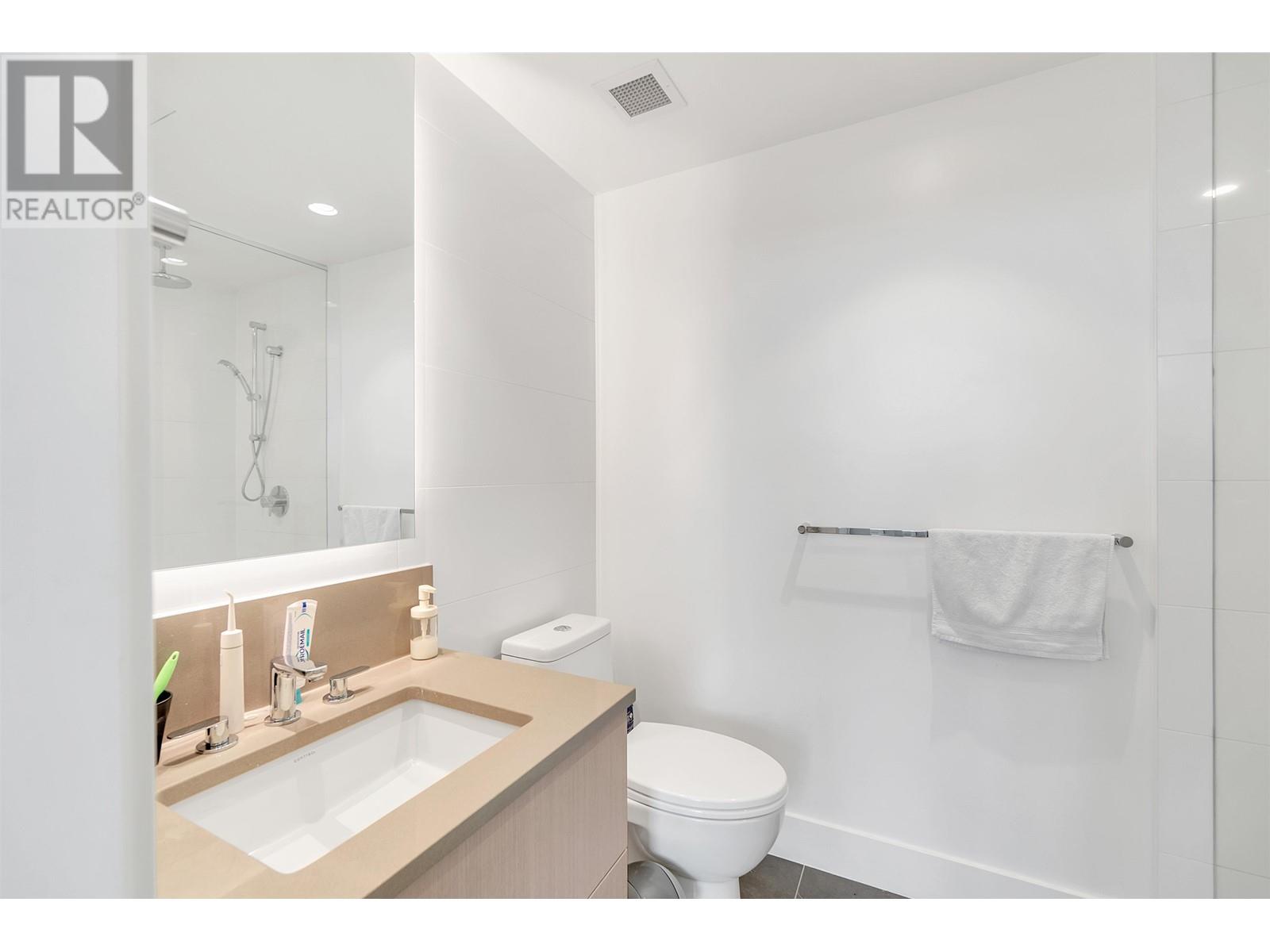 1702 1632 Lions Gate Lane, North Vancouver, British Columbia  V7P 0E2 - Photo 28 - R2949726