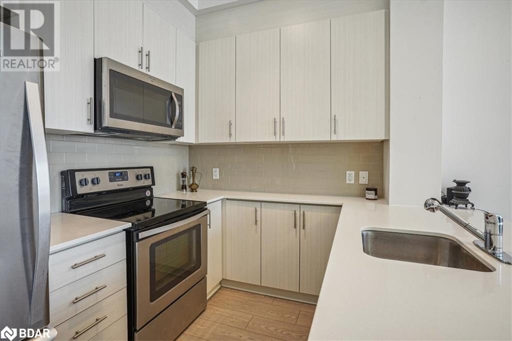 111 Worsley Street Unit# Ph-02, Barrie, Ontario  L4M 0J5 - Photo 15 - 40684389