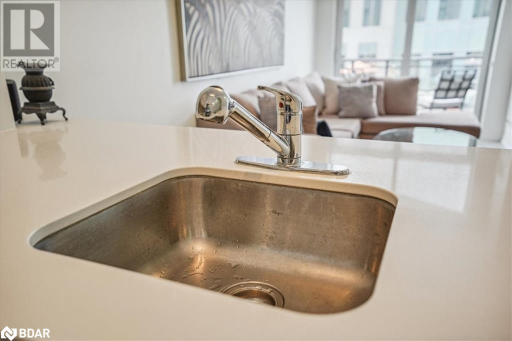 111 Worsley Street Unit# Ph-02, Barrie, Ontario  L4M 0J5 - Photo 20 - 40684389