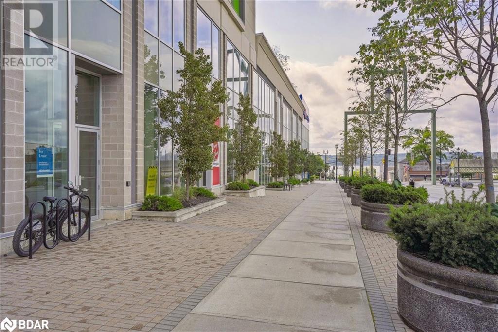 111 Worsley Street Unit# Ph-02, Barrie, Ontario  L4M 0J5 - Photo 3 - 40684389