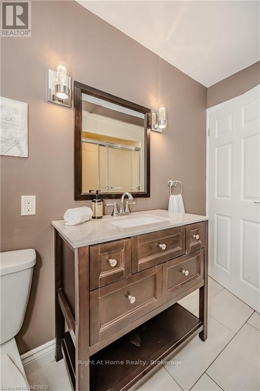 76 Brock Street, Oakville, Ontario  L6K 2Z1 - Photo 16 - W10404431