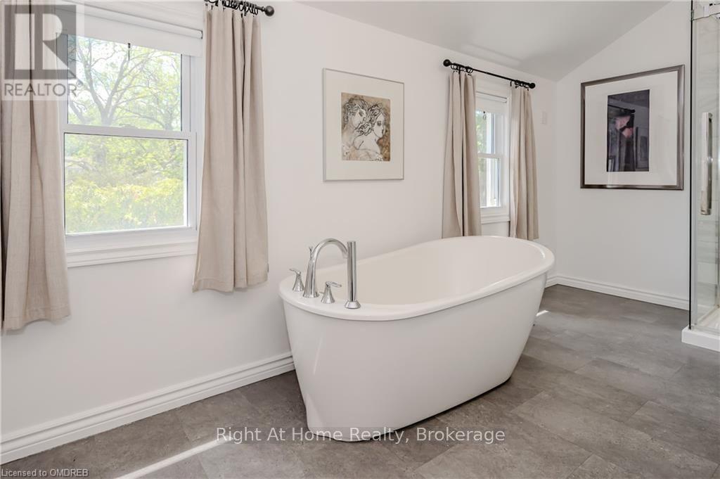 76 Brock Street, Oakville, Ontario  L6K 2Z1 - Photo 20 - W10404431
