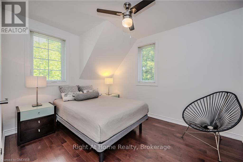 76 Brock Street, Oakville, Ontario  L6K 2Z1 - Photo 24 - W10404431