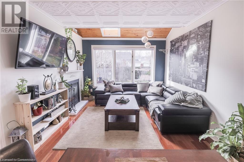 11 Tomahawk Drive, Grimsby, Ontario  L3M 5G4 - Photo 6 - 40684506