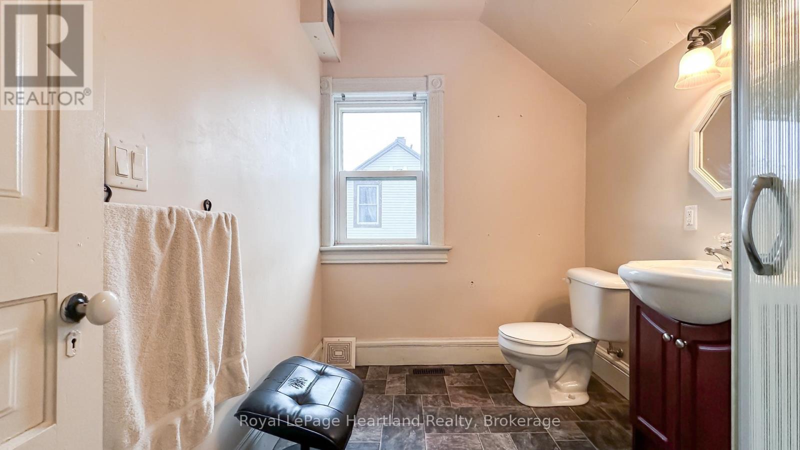 43 Trafalgar Street, Goderich, Ontario  N7A 1T3 - Photo 25 - X11888046