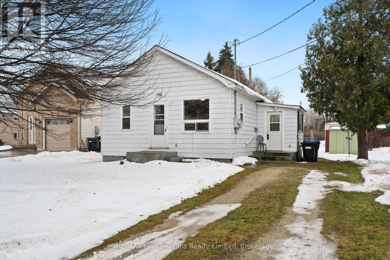 196 Erie Street W, Collingwood, Ontario  L9Y 1P7 - Photo 2 - S11888104