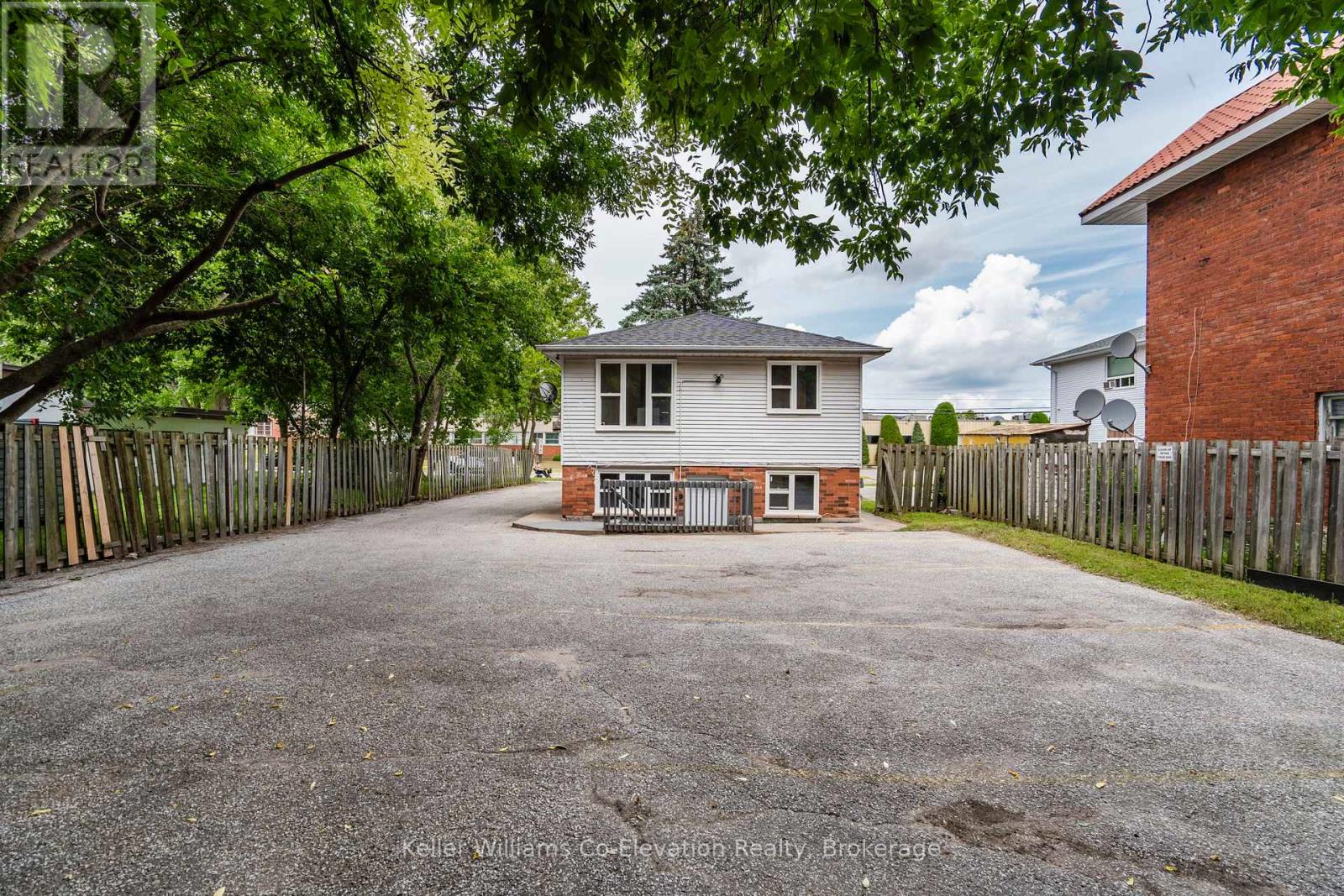 315 Elizabeth Street, Midland, Ontario  L4R 1Y7 - Photo 15 - S11888133
