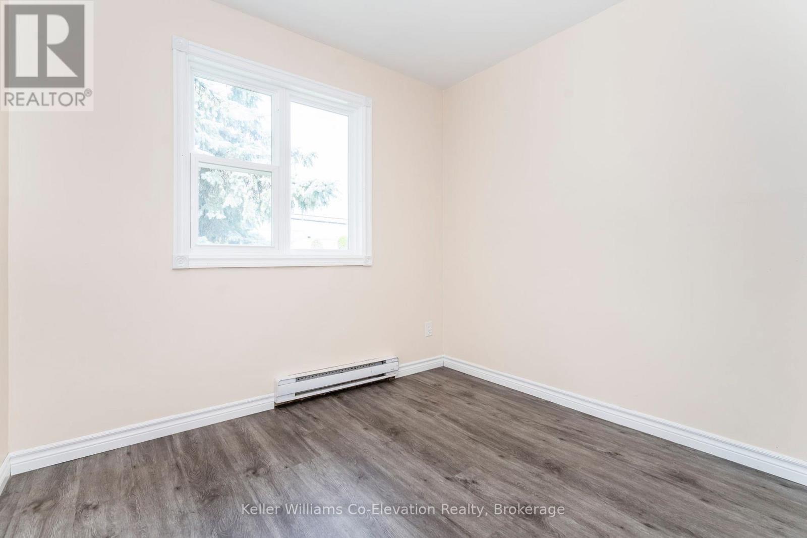 315 Elizabeth Street, Midland, Ontario  L4R 1Y7 - Photo 5 - S11888133