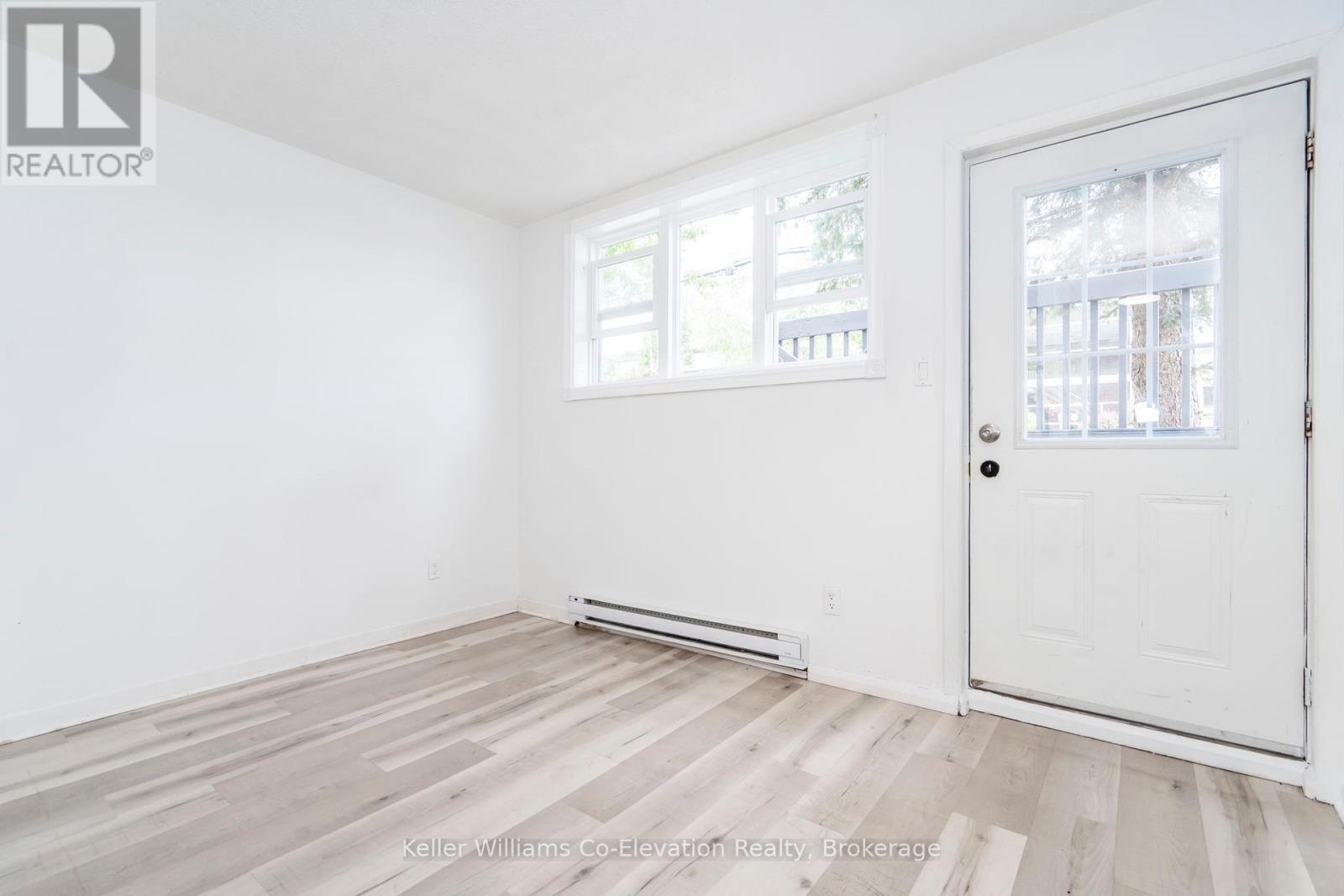 315 Elizabeth Street, Midland, Ontario  L4R 1Y7 - Photo 8 - S11888133