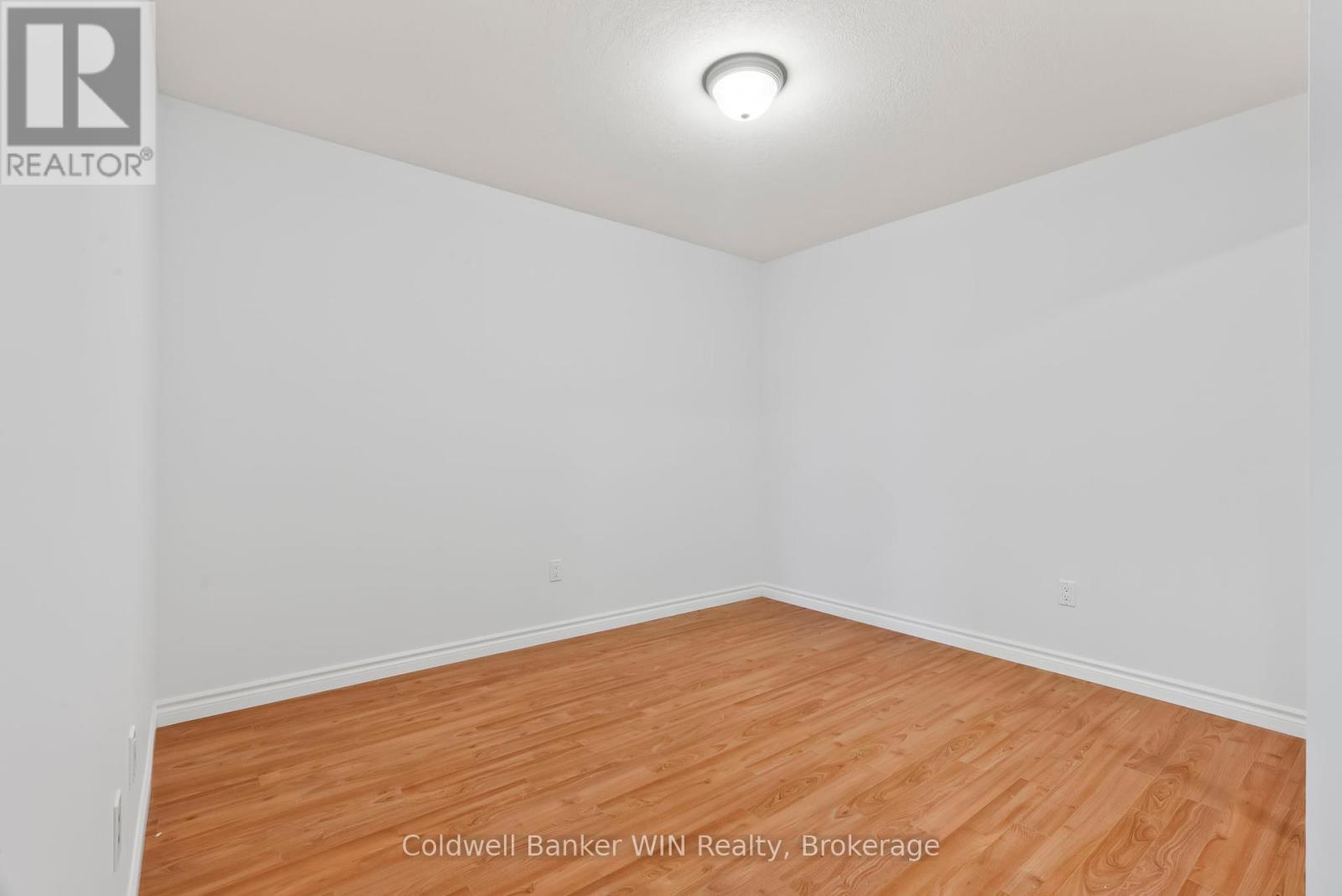 207 - 401 Birmingham Street E, Wellington North, Ontario  N0G 2L2 - Photo 12 - X11888135