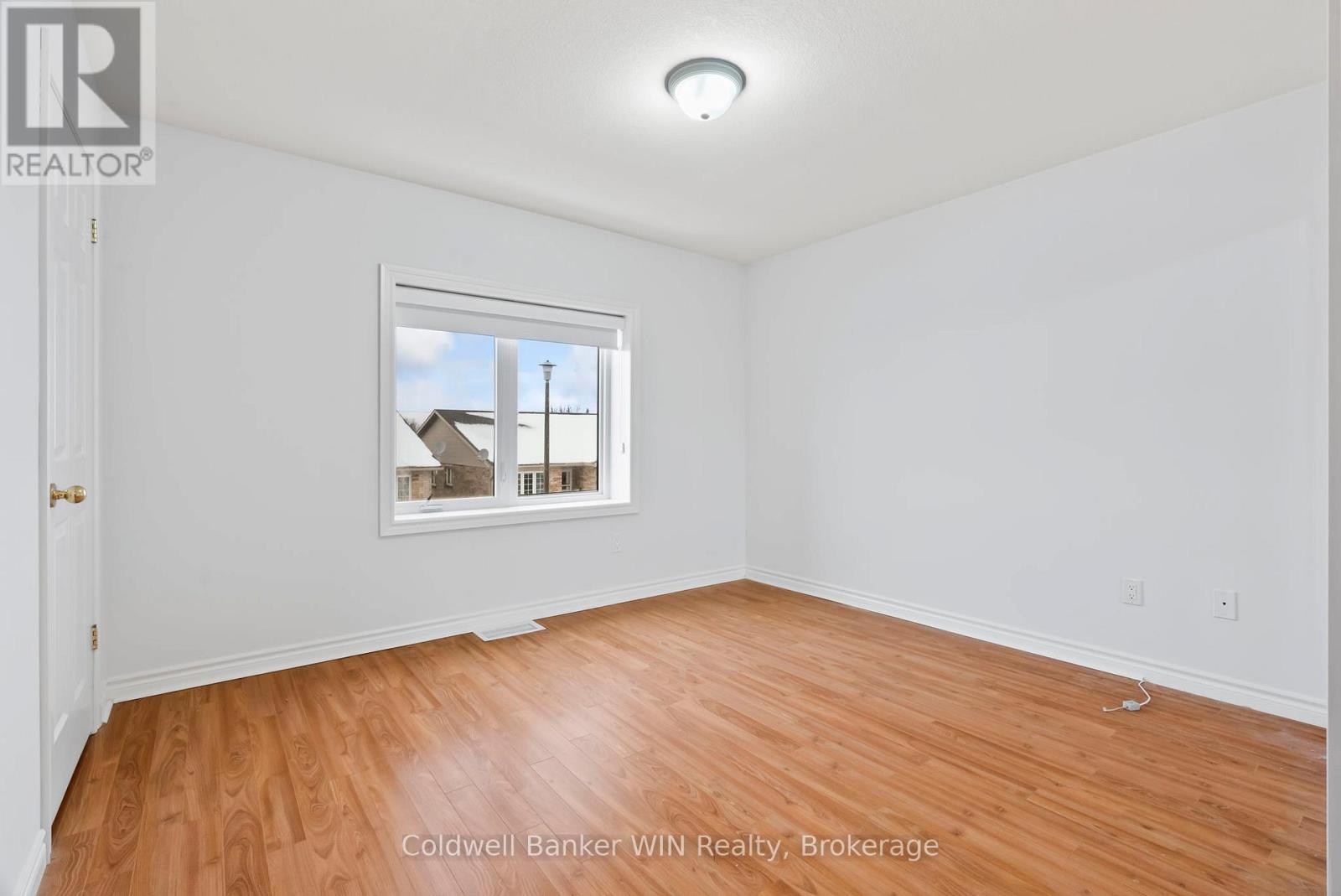 207 - 401 Birmingham Street E, Wellington North, Ontario  N0G 2L2 - Photo 14 - X11888135