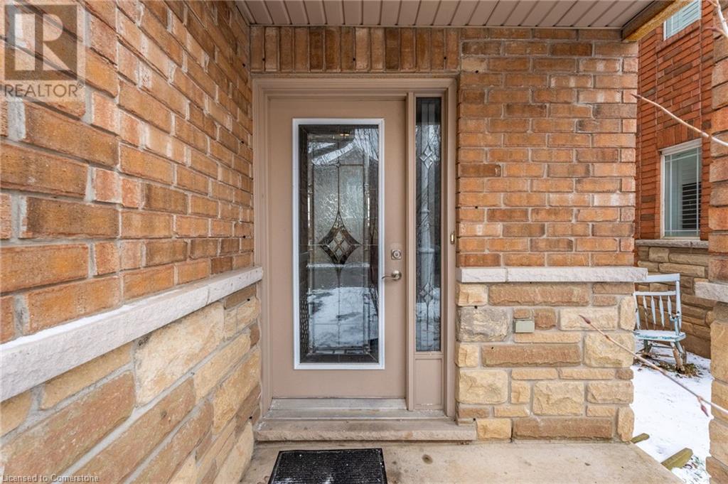 125 Periwinkle DriveHamilton, Ontario  L0R 1P0 - Photo 5 - 40683708