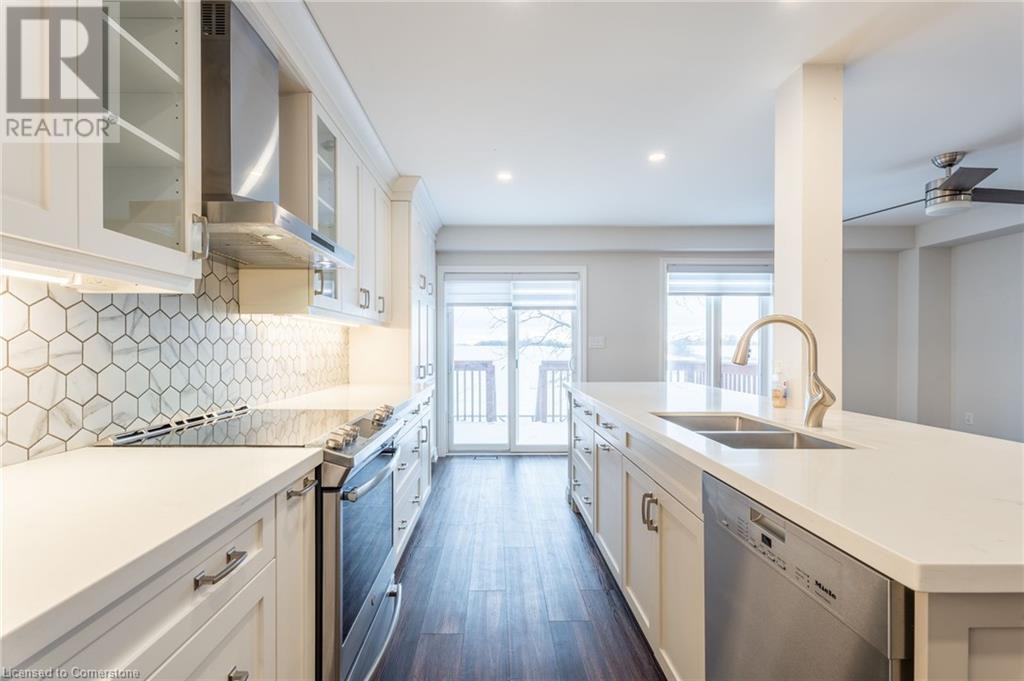 125 Periwinkle DriveHamilton, Ontario  L0R 1P0 - Photo 15 - 40683708