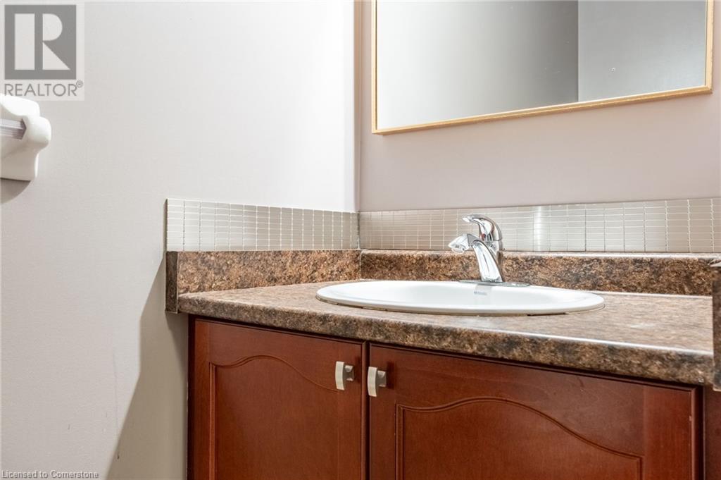 125 Periwinkle DriveHamilton, Ontario  L0R 1P0 - Photo 39 - 40683708