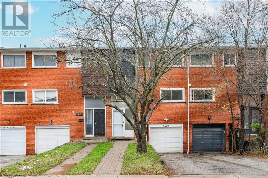 5479 Schueller CrescentBurlington, Ontario  L7L 3T1 - Photo 1 - 40684496