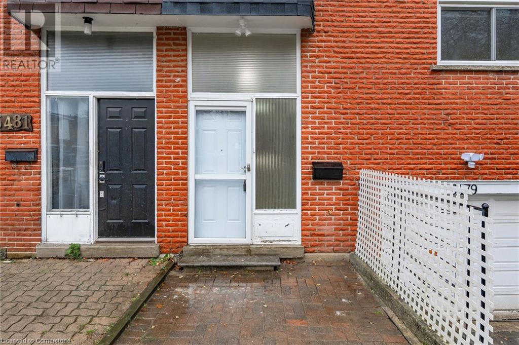 5479 Schueller CrescentBurlington, Ontario  L7L 3T1 - Photo 3 - 40684496