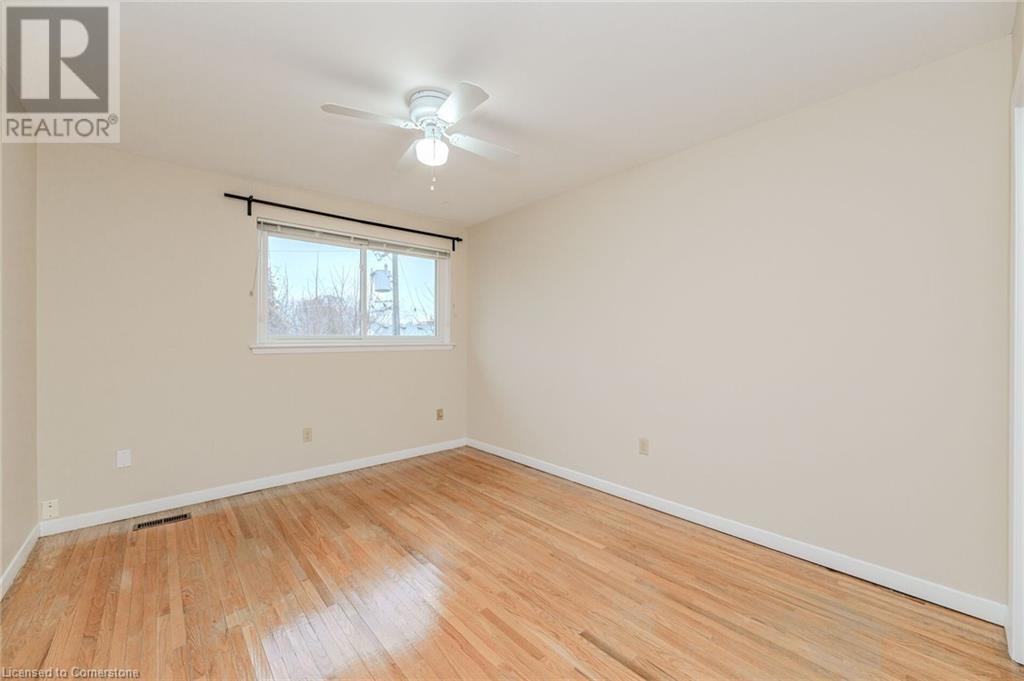 5479 Schueller CrescentBurlington, Ontario  L7L 3T1 - Photo 21 - 40684496