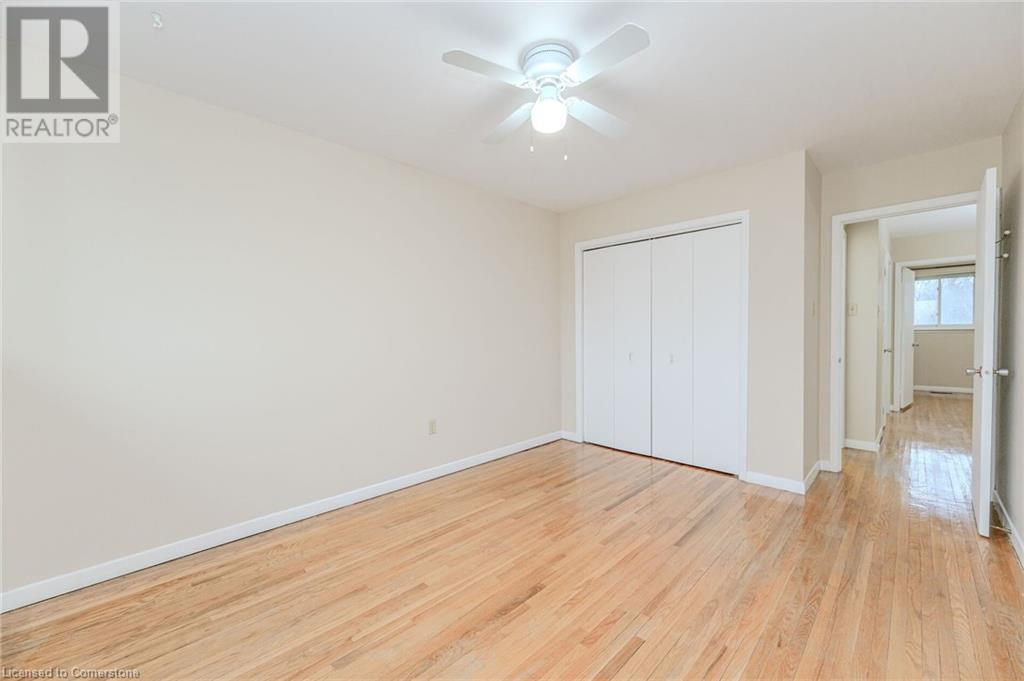 5479 Schueller CrescentBurlington, Ontario  L7L 3T1 - Photo 27 - 40684496