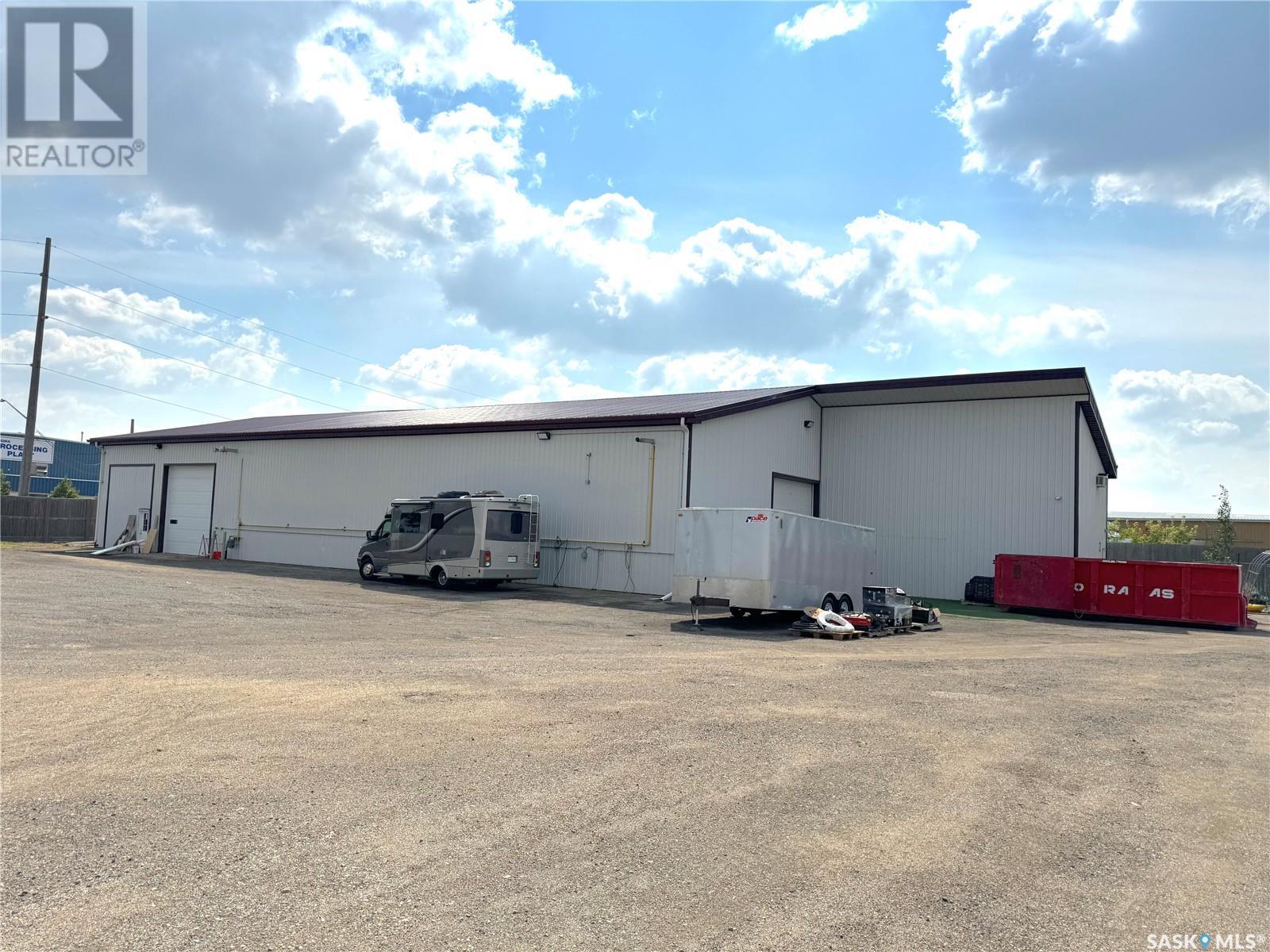 1410 Fleury Street, Regina, Saskatchewan  S4N 5B1 - Photo 4 - SK977761
