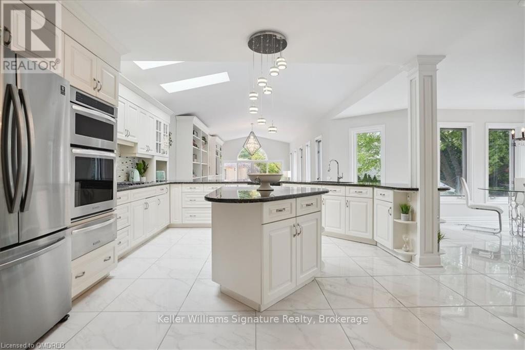 20 Craven Avenue, Burlington, Ontario  L7P 0T4 - Photo 13 - W11190100