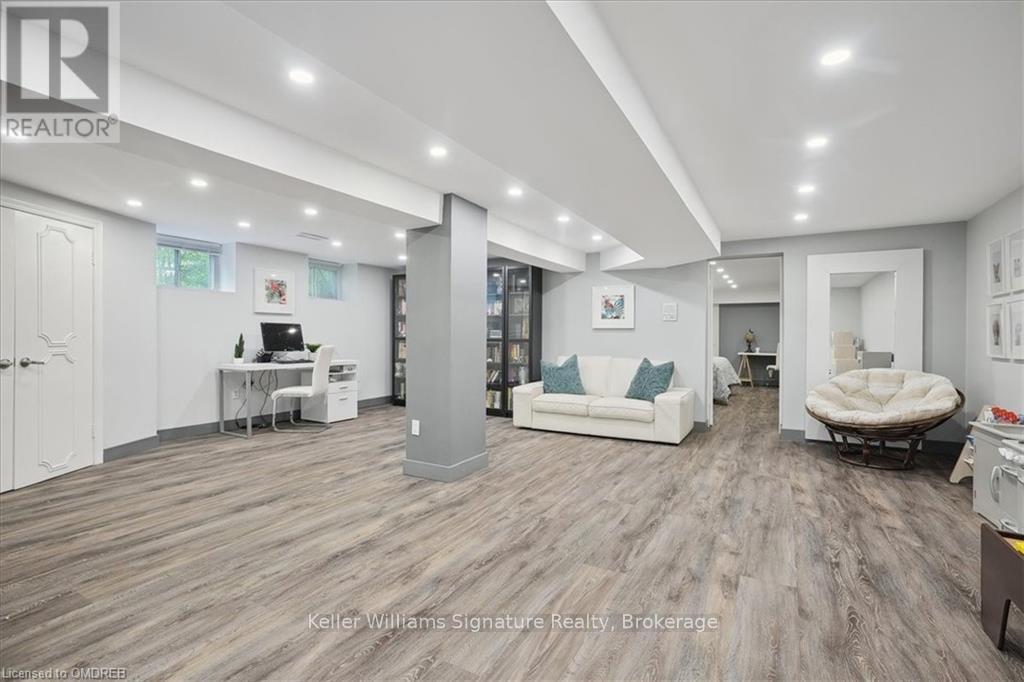 20 Craven Avenue, Burlington, Ontario  L7P 0T4 - Photo 30 - W11190100