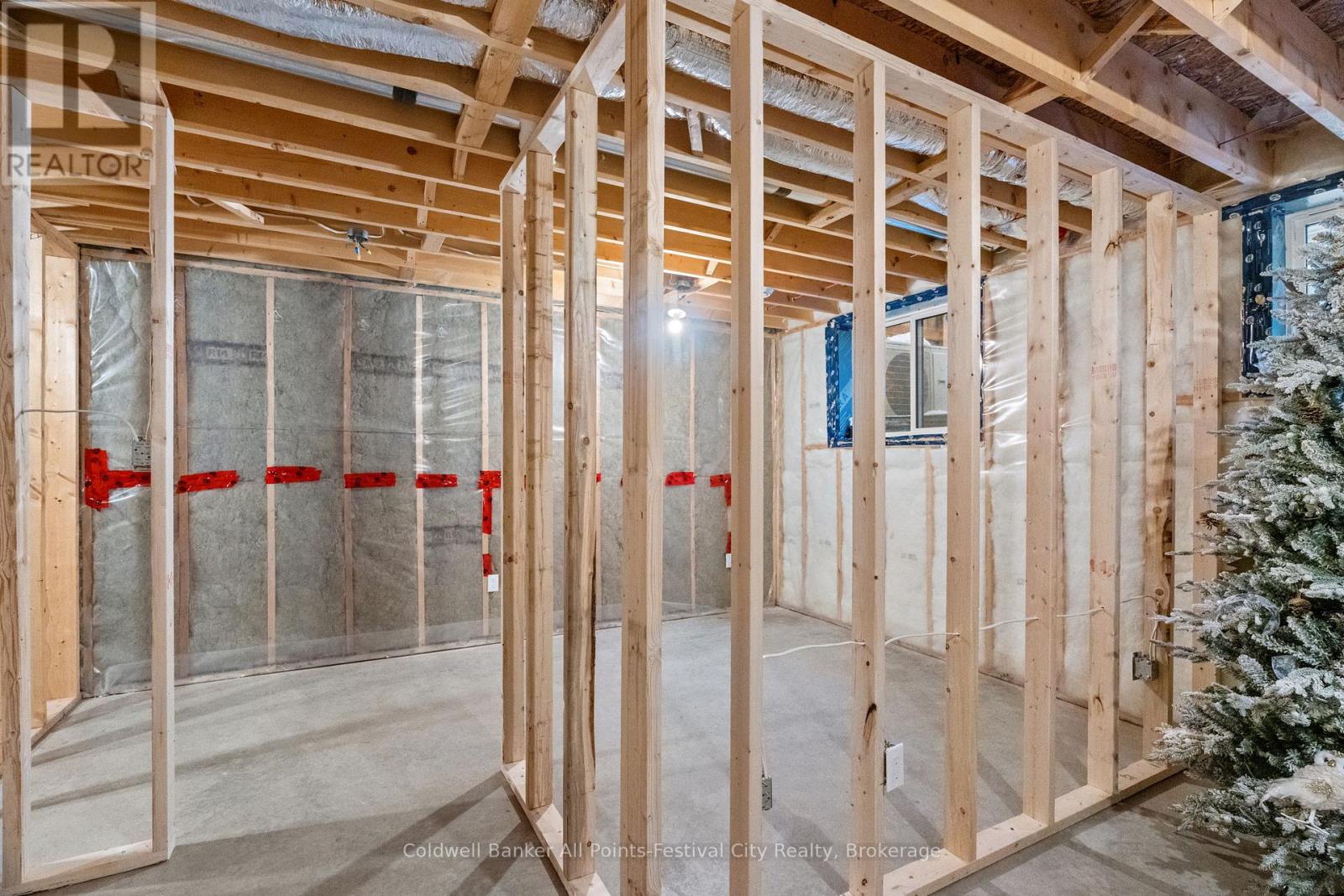 37 Picton Street E, Goderich, Ontario  N7A 1J4 - Photo 26 - X11888160