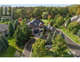 52 GRAYFIELD DRIVE, Whitchurch-Stouffville, Ontario