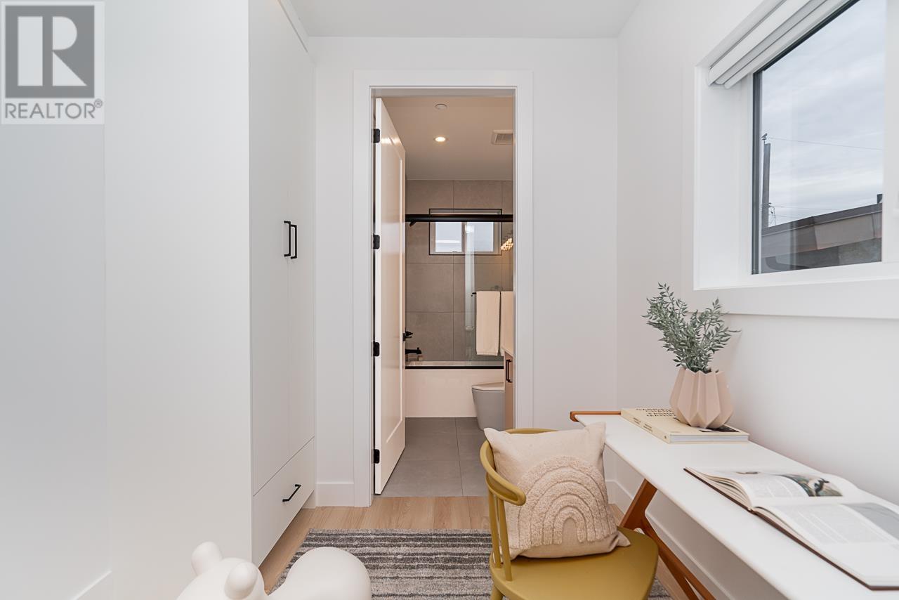 Listing Picture 23 of 40 : 3466 MONS DRIVE, Vancouver / 溫哥華 - 魯藝地產 Yvonne Lu Group - MLS Medallion Club Member