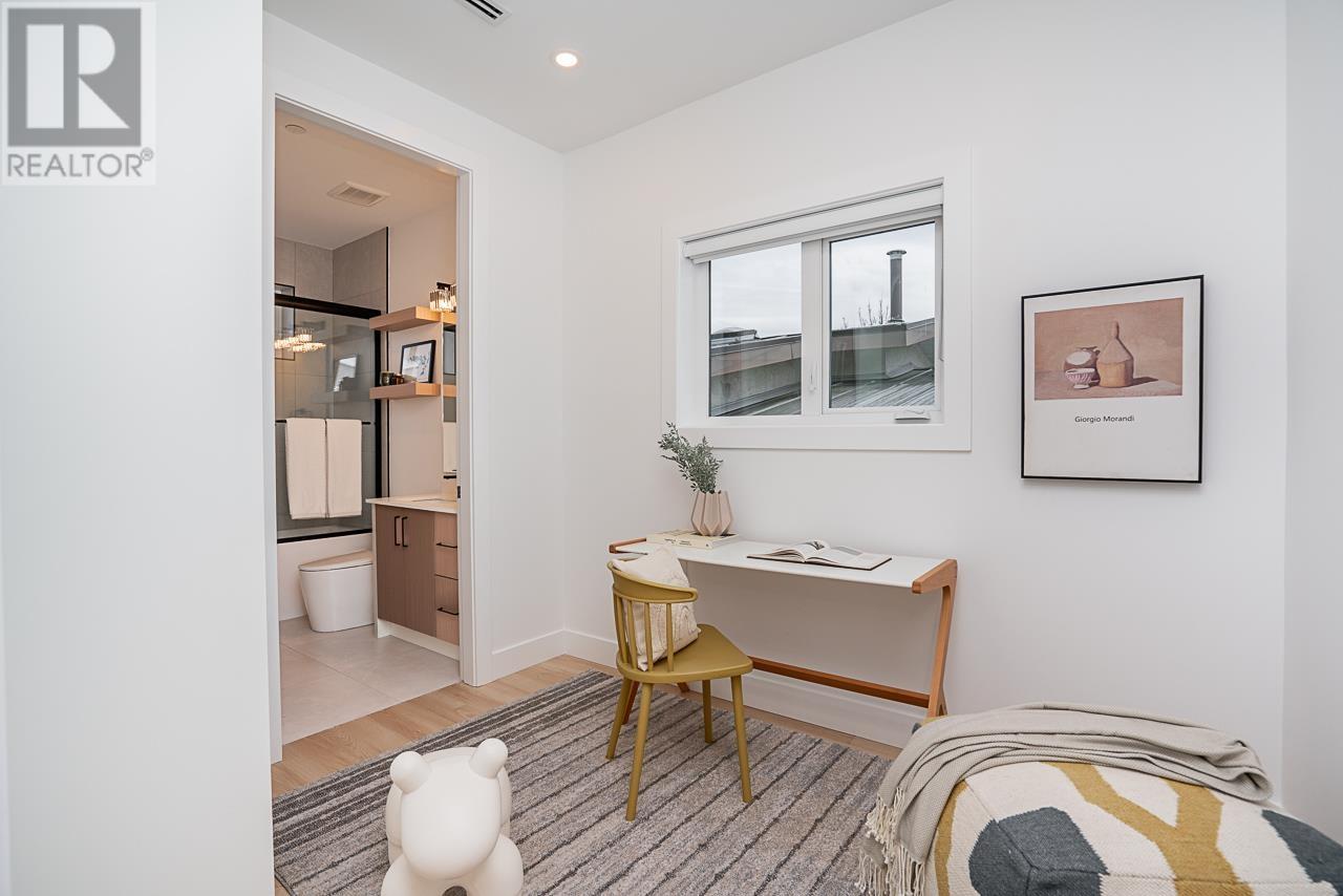 Listing Picture 22 of 40 : 3466 MONS DRIVE, Vancouver / 溫哥華 - 魯藝地產 Yvonne Lu Group - MLS Medallion Club Member