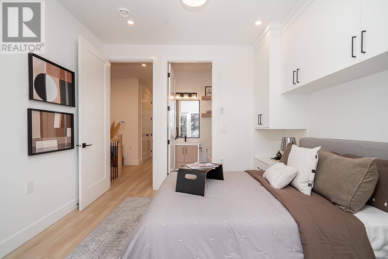 Listing Picture 17 of 40 : 3466 MONS DRIVE, Vancouver / 溫哥華 - 魯藝地產 Yvonne Lu Group - MLS Medallion Club Member