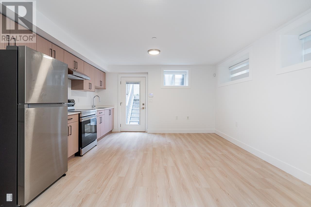 Listing Picture 31 of 40 : 3466 MONS DRIVE, Vancouver / 溫哥華 - 魯藝地產 Yvonne Lu Group - MLS Medallion Club Member