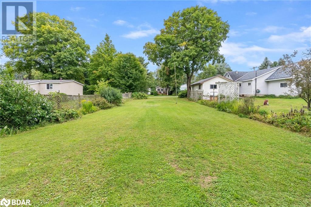 305 Ouida Street, Tay, Ontario  L0K 2C0 - Photo 5 - 40677918