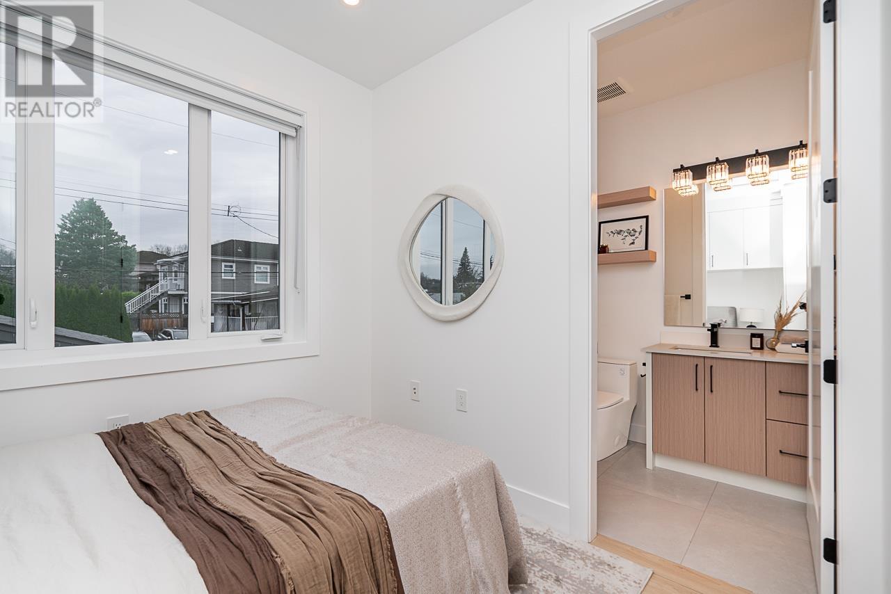 Listing Picture 26 of 40 : 3468 MONS DRIVE, Vancouver / 溫哥華 - 魯藝地產 Yvonne Lu Group - MLS Medallion Club Member