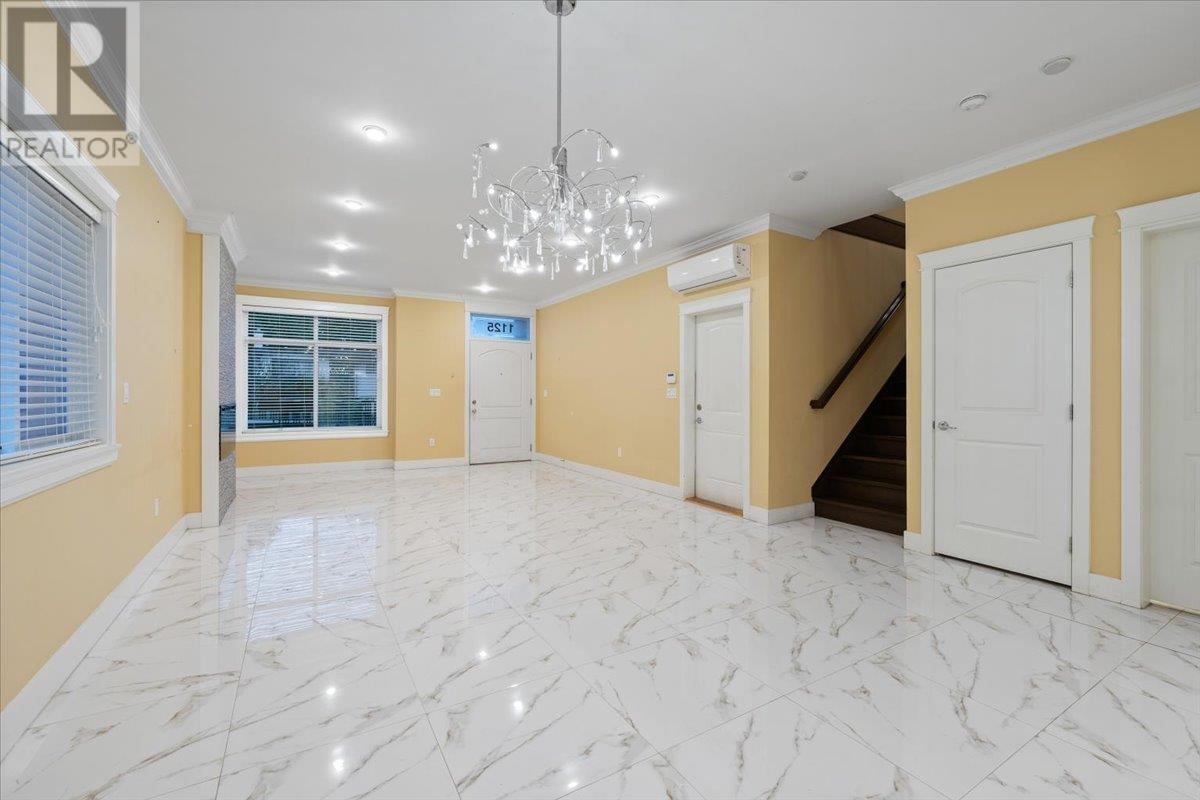 1125 Yorston Court, Burnaby, British Columbia  V5A 2T8 - Photo 13 - R2949745